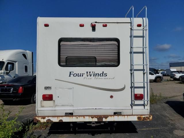 2004 Four Winds 2004 Chevrolet Express G3500