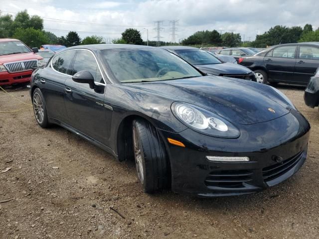 2015 Porsche Panamera SE Hybrid