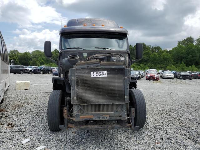 2009 Peterbilt 387