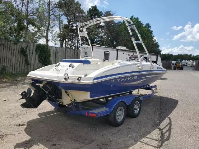 2008 Tahoe Boat