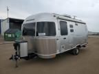 2021 Airstream Caravel