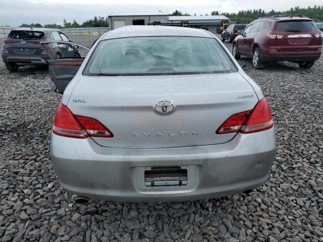 2005 Toyota Avalon XL