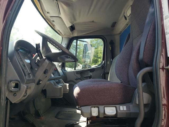 2006 Freightliner M2 106 Medium Duty