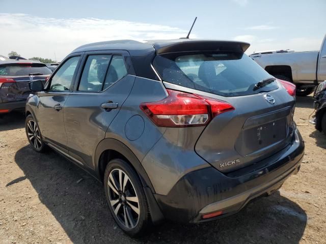 2020 Nissan Kicks SR