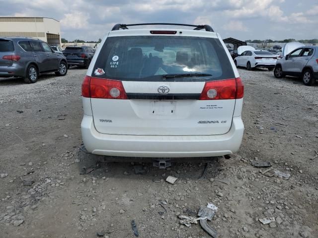 2008 Toyota Sienna CE