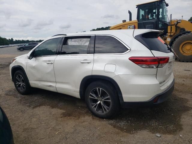 2017 Toyota Highlander LE