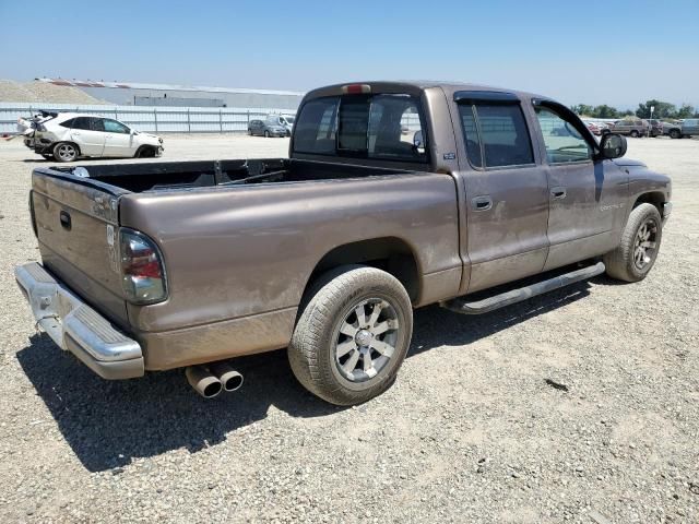 2000 Dodge Dakota Quattro