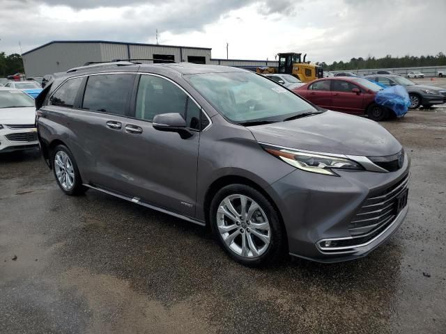 2021 Toyota Sienna Limited