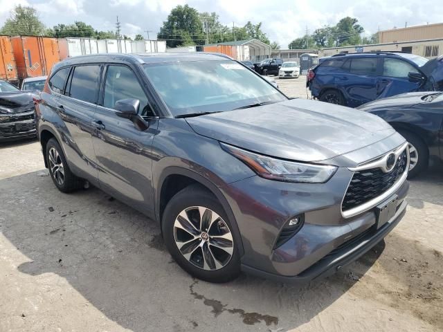 2020 Toyota Highlander XLE