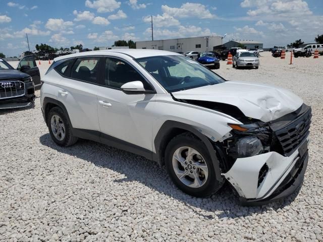 2022 Hyundai Tucson SE