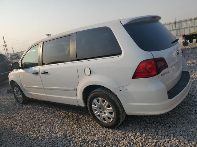 2009 Volkswagen Routan S