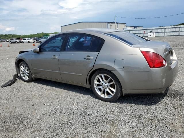 2004 Nissan Maxima SE