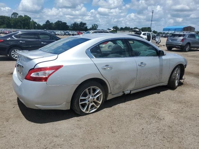 2010 Nissan Maxima S