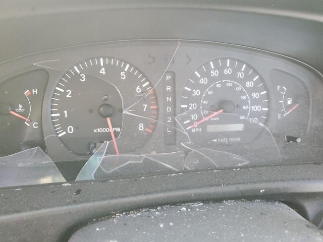 2000 Toyota Sienna LE