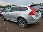 2015 Volvo V60 Cross Country Premier