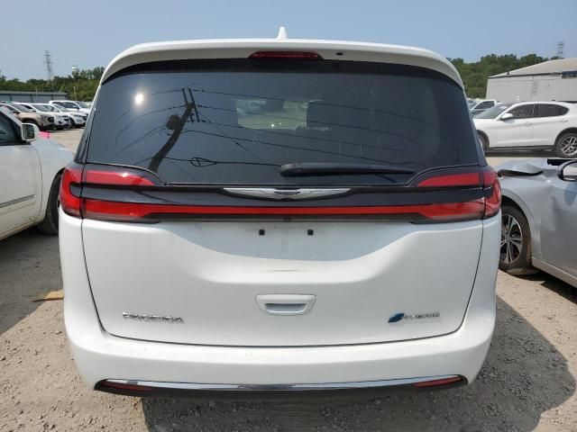 2022 Chrysler Pacifica Hybrid Touring L