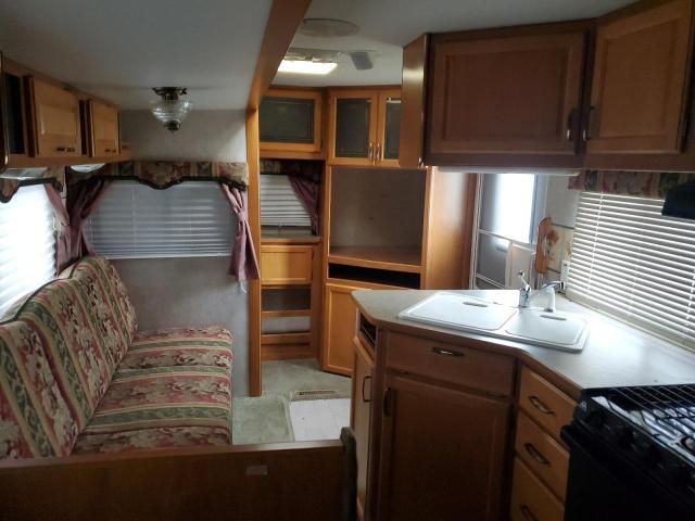 2005 Prowler Camper