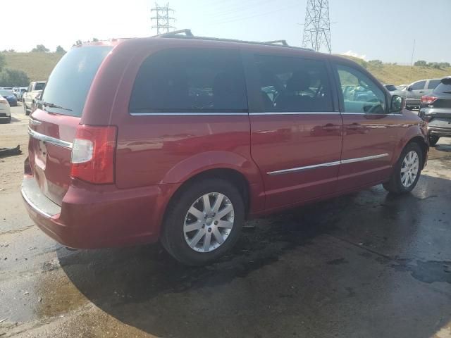 2013 Chrysler Town & Country Touring