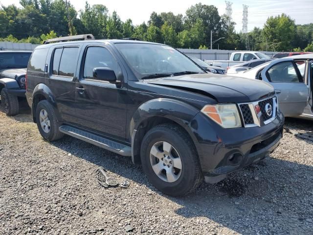 2007 Nissan Pathfinder LE