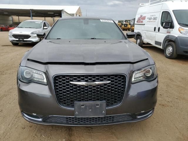 2019 Chrysler 300 S