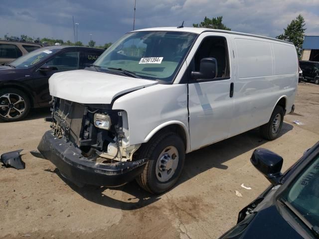 2015 Chevrolet Express G2500