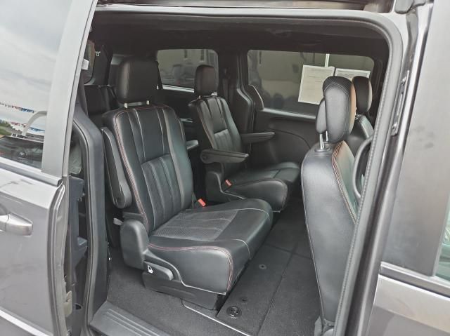 2016 Dodge Grand Caravan R/T