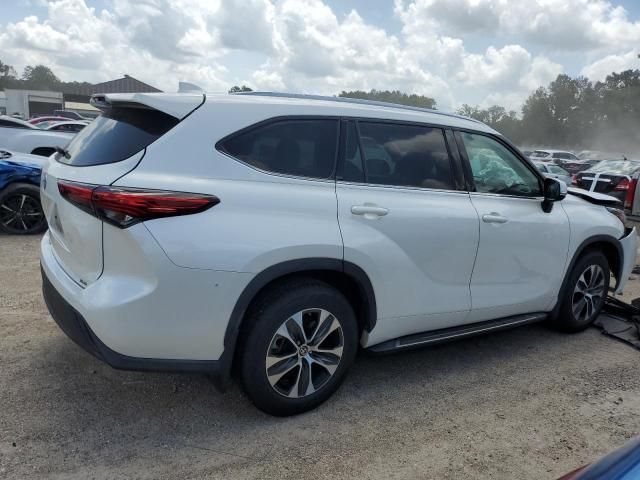 2020 Toyota Highlander XLE