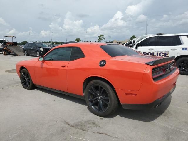 2017 Dodge Challenger SXT