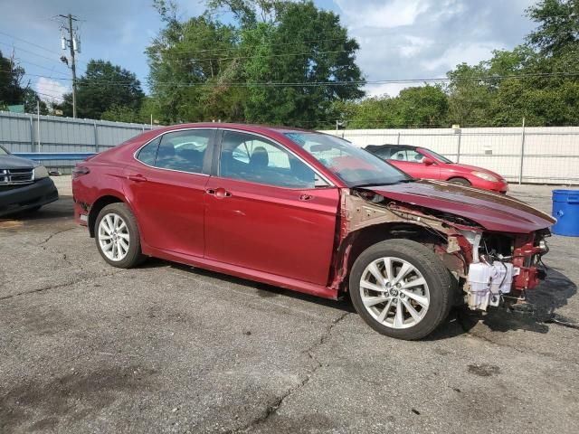 2022 Toyota Camry LE