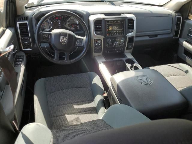 2015 Dodge RAM 1500 SLT