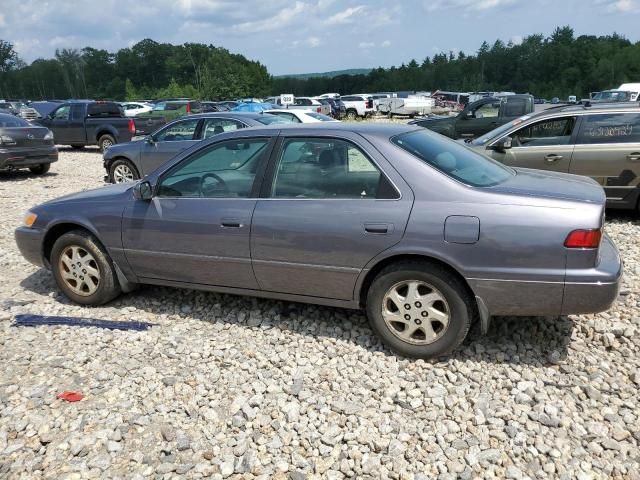 1999 Toyota Camry LE