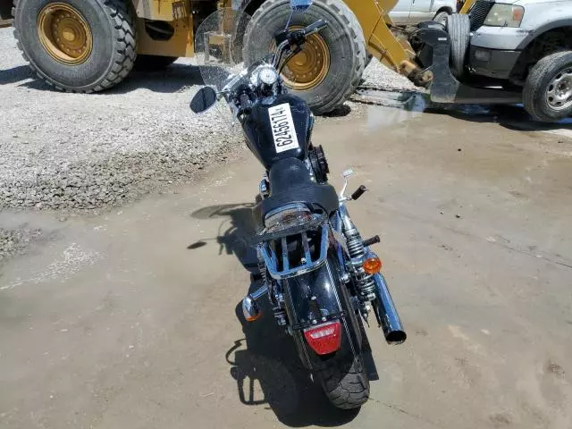 2016 Harley-Davidson XL1200 C