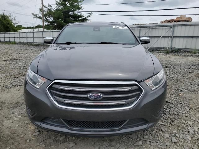 2019 Ford Taurus Limited