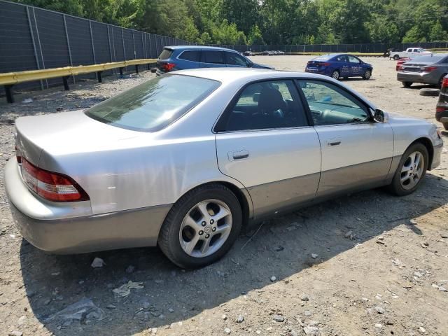 2000 Lexus ES 300