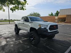 Salvage cars for sale from Copart Oklahoma City, OK: 2017 Toyota Tacoma Access Cab