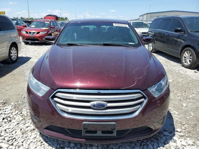 2018 Ford Taurus SEL