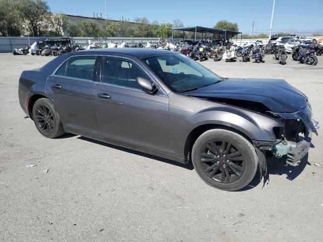 2018 Chrysler 300 Touring