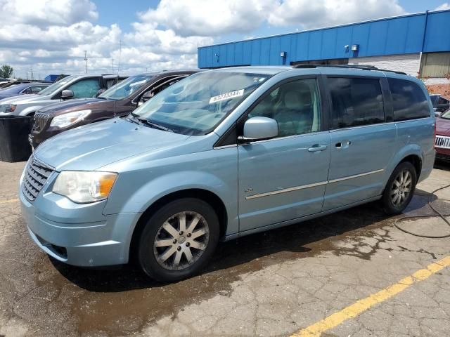 2009 Chrysler Town & Country Touring