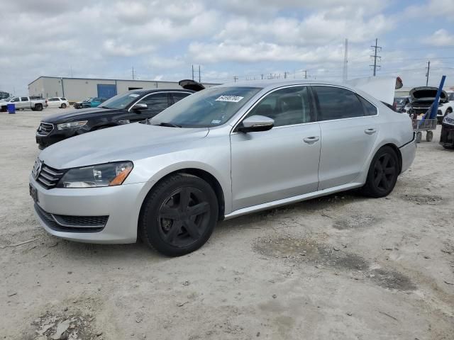 2012 Volkswagen Passat SE