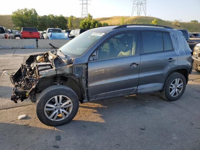 2016 Volkswagen Tiguan S