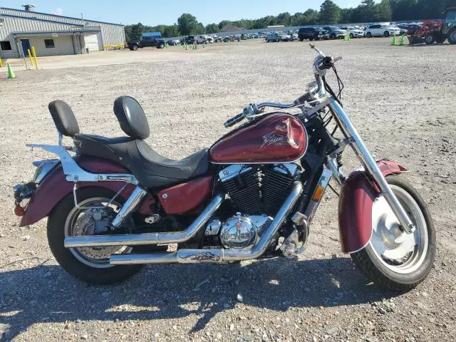 2000 Honda VT1100 C2