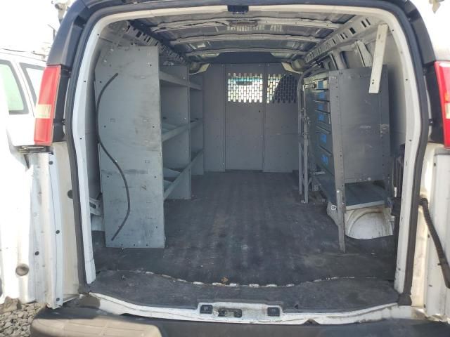 2010 Chevrolet Express G2500