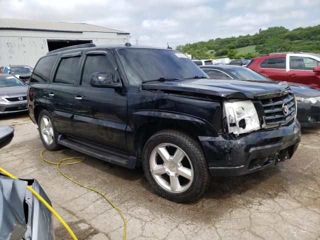 2004 Cadillac Escalade Luxury