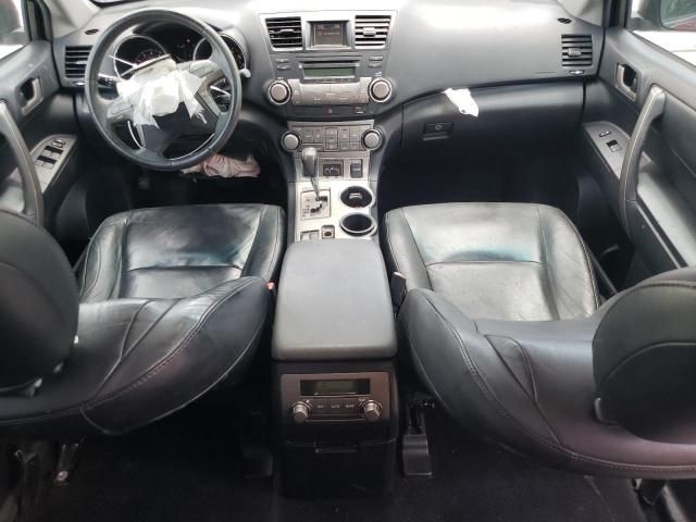 2010 Toyota Highlander SE