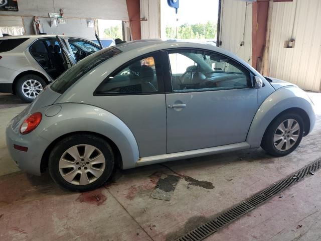 2010 Volkswagen New Beetle