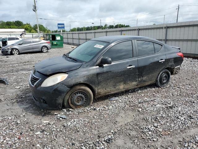 2013 Nissan Versa S