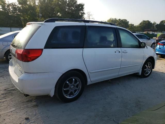 2006 Toyota Sienna CE