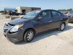 Nissan Vehiculos salvage en venta: 2015 Nissan Versa S