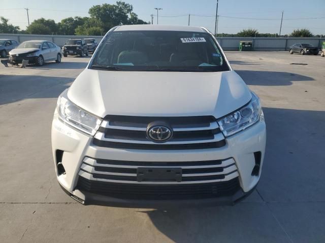 2019 Toyota Highlander LE