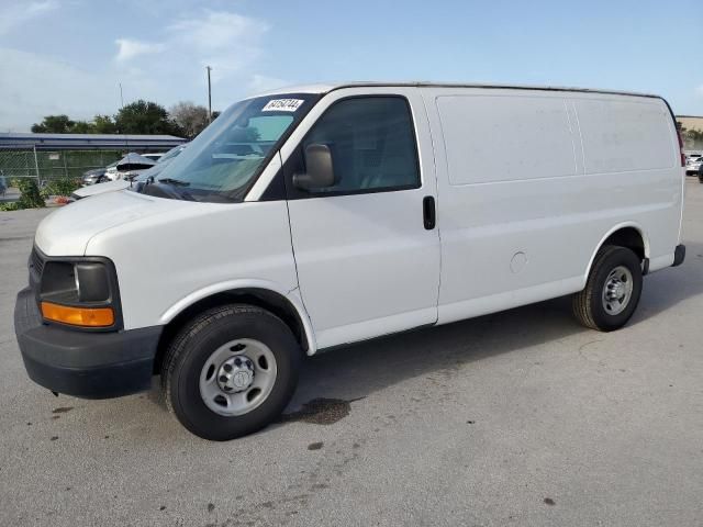 2016 Chevrolet Express G2500